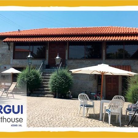 Bergui Guesthouse - Guimarães Exteriér fotografie