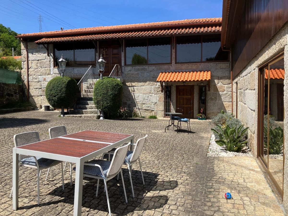 Bergui Guesthouse - Guimarães Exteriér fotografie
