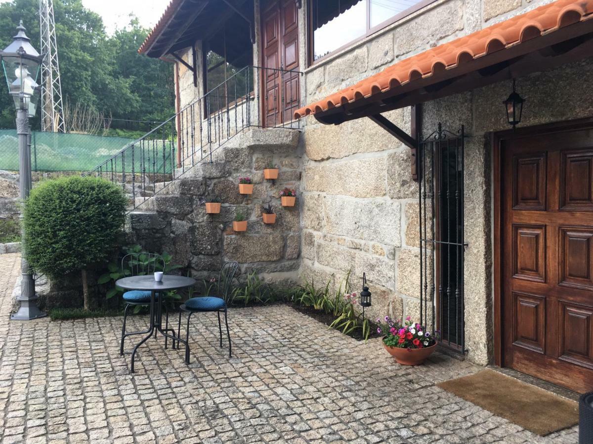 Bergui Guesthouse - Guimarães Exteriér fotografie